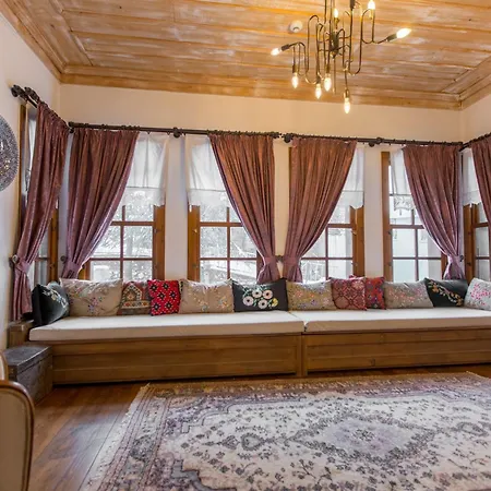 Otel Eskiciler Konağı Eğirdir