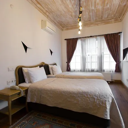 Eskiciler Konağı * Eğirdir
